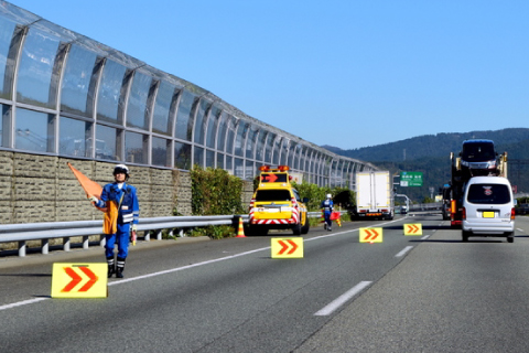 高速道路警備 イメージ画像